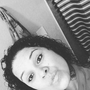 Meet your Posher, Salina